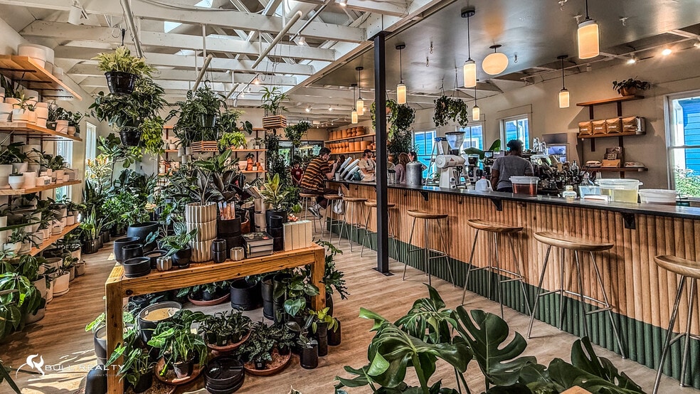 More Photos Of 1336 Glenwood Ave, Atlanta Restaurant For Sale