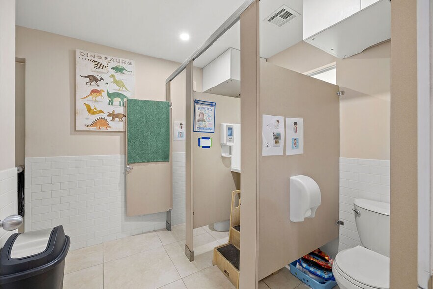 More Photos Of 6708 Gaddy St, Fort Pierce Daycare Center For Sale