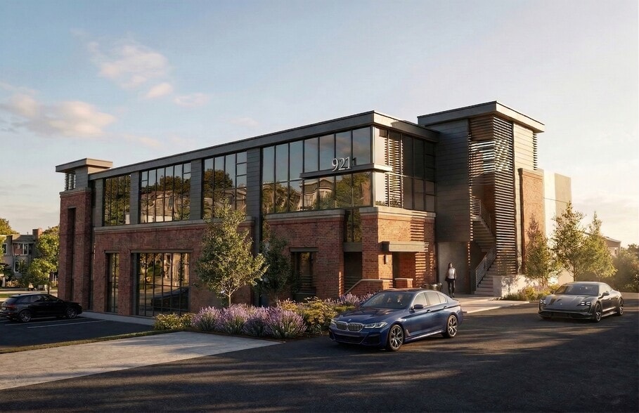 More Photos Of 921 W Main St, Hendersonville Loft Creative Space For Lease