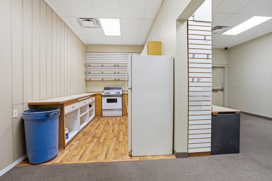 More Photos Of 322 W Griffith Rd, Pocatello Self Storage For Lease