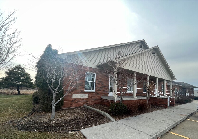 More Photos Of 4154 River Rd, East China Medical For Sale