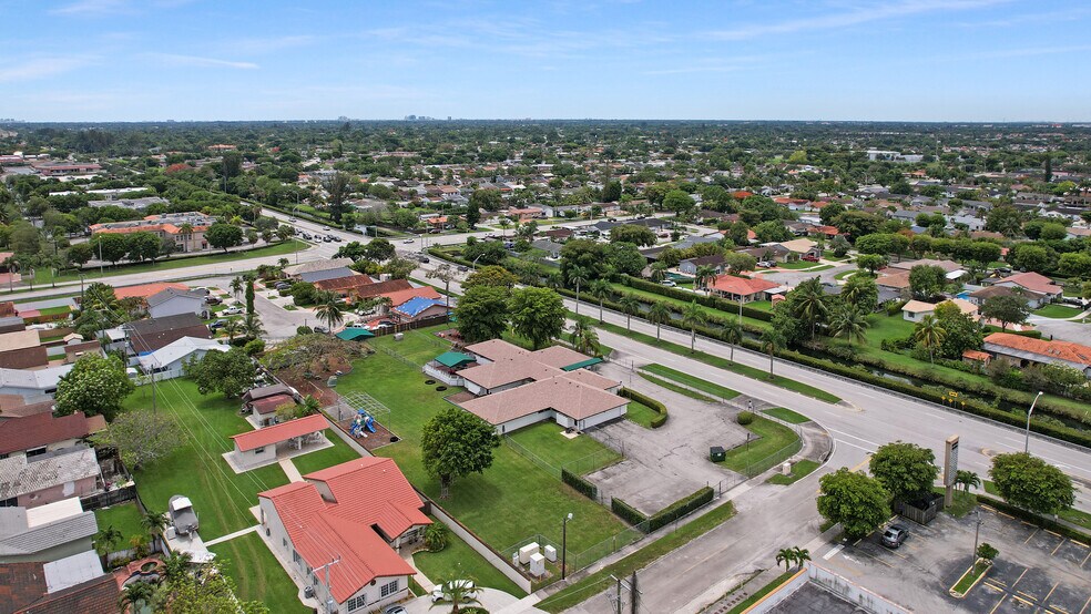 More Photos Of 13291 SW 42nd St, Miami Schools For Sale