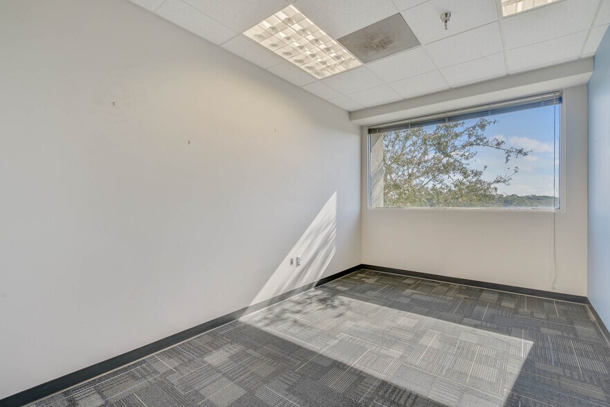 More Photos Of 2201 Lucien Way, Maitland Office For Lease