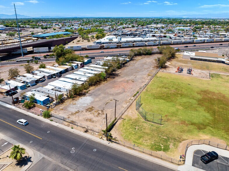 More Photos Of 5556 W Grand Ave, Glendale Land For Sale