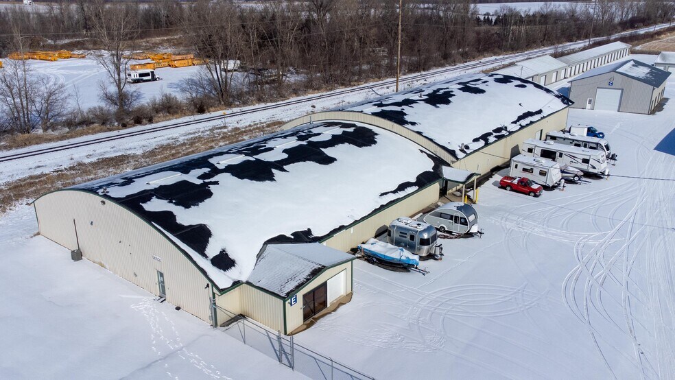 More Photos Of 3714 4th St NW, Austin Warehouse For Lease