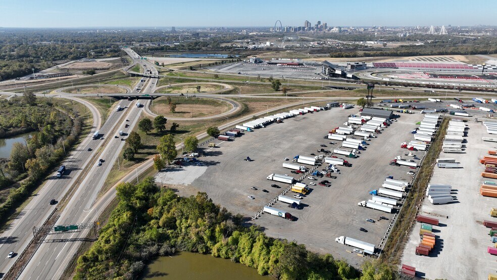 More Photos Of 895 Madison Rd, Madison Land For Lease