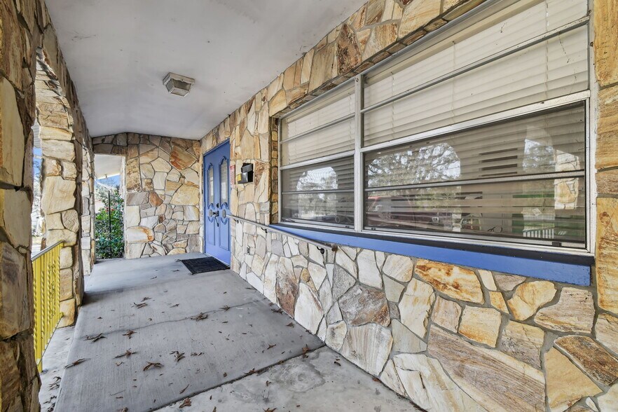 More Photos Of 10129 Little Rd, New Port Richey Medical For Sale