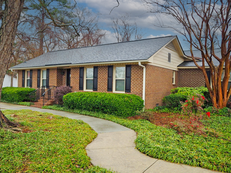 Primary Photo Of 208 N Webb St, Selma Office For Lease