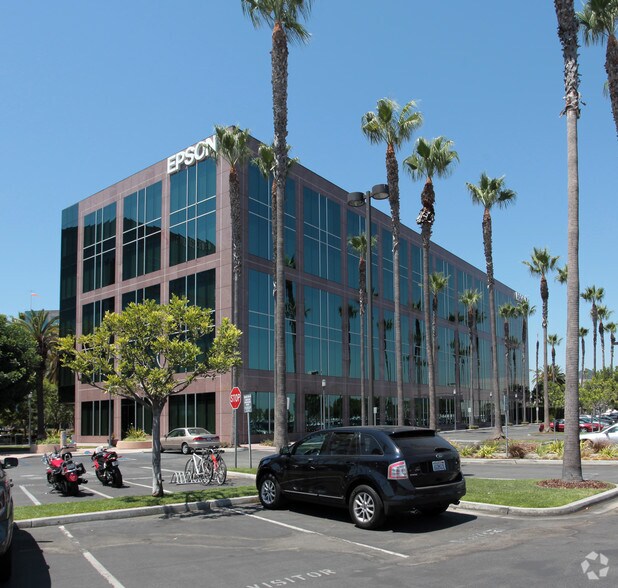 More Photos Of 3900 Kilroy Airport Way, Long Beach Unknown For Lease