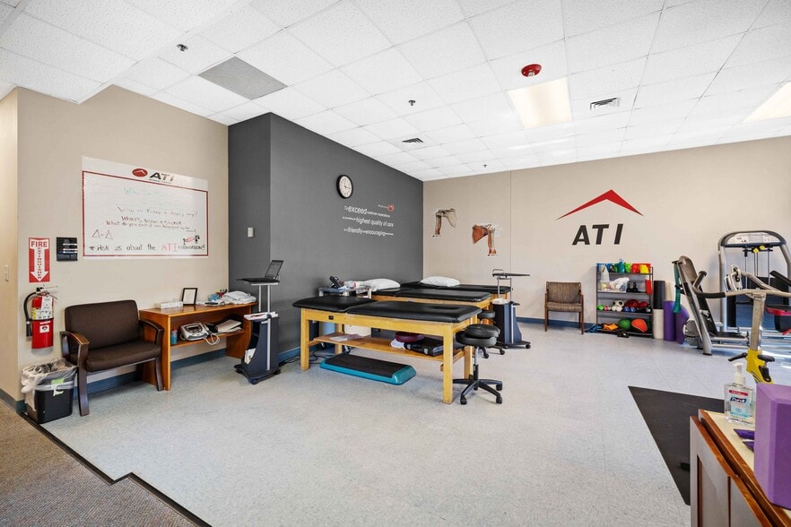 More Photos Of 205 Sage Rd, Chapel Hill Medical For Lease