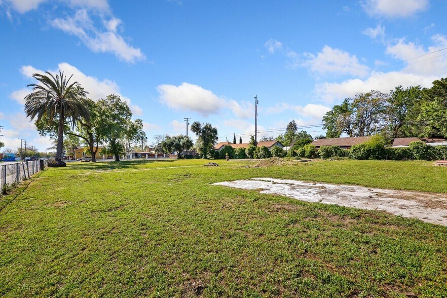 More Photos Of 1223 Armfield Ave, Woodland Land For Sale