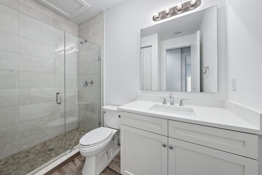 More Photos Of 3770 County Line Rd, Tequesta Apartments For Sale
