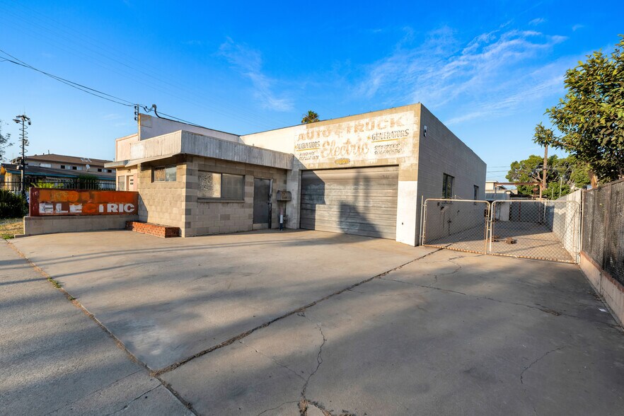 More Photos Of 11606 Inglewood Ave, Hawthorne Auto Repair For Sale