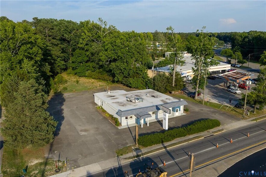 More Photos Of 519 S Washington Hwy, Ashland General Retail For Sale