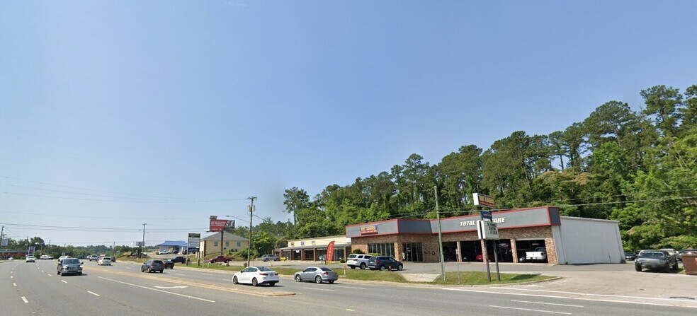 More Photos Of 2334 Capital Cir NE, Tallahassee Office For Sale