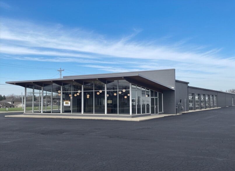 Primary Photo Of 8600 County 25A rd, Piqua Showroom For Lease