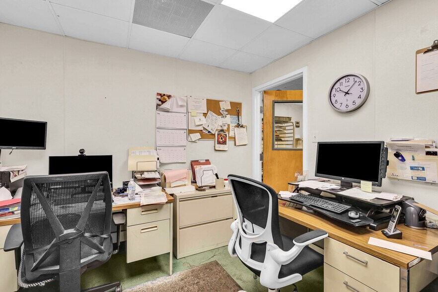 More Photos Of 114 Horizon Park Dr, Savannah Restaurant For Sale