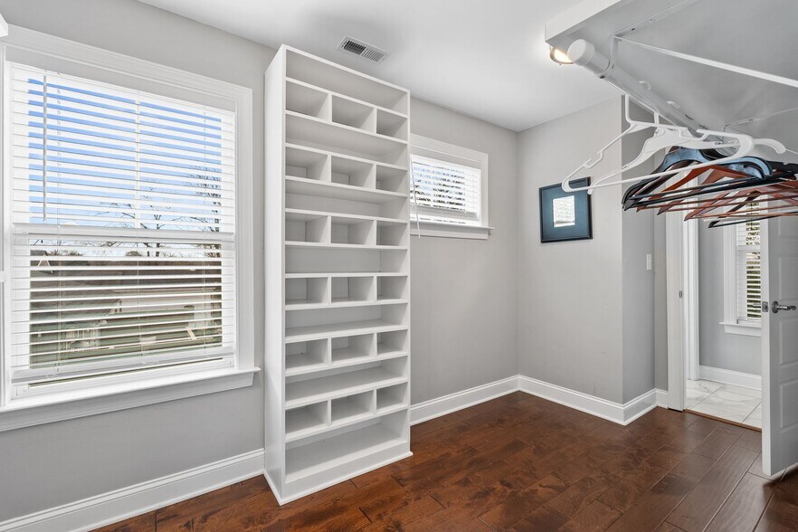 More Photos Of , Greenville Multifamily For Sale