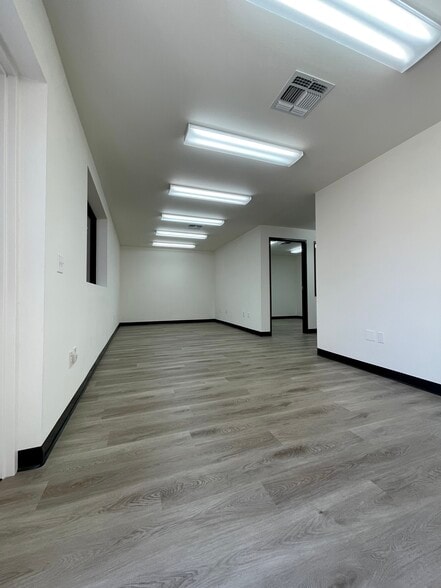 More Photos Of 13049 Cannery St, Garden Grove General Retail For Lease