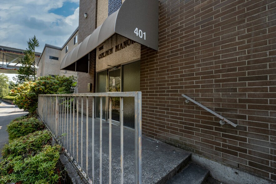 More Photos Of 401 NE 40th St, Seattle Apartments For Sale