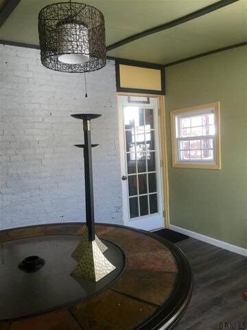 More Photos Of 562 5th Ave, Troy Specialty For Lease
