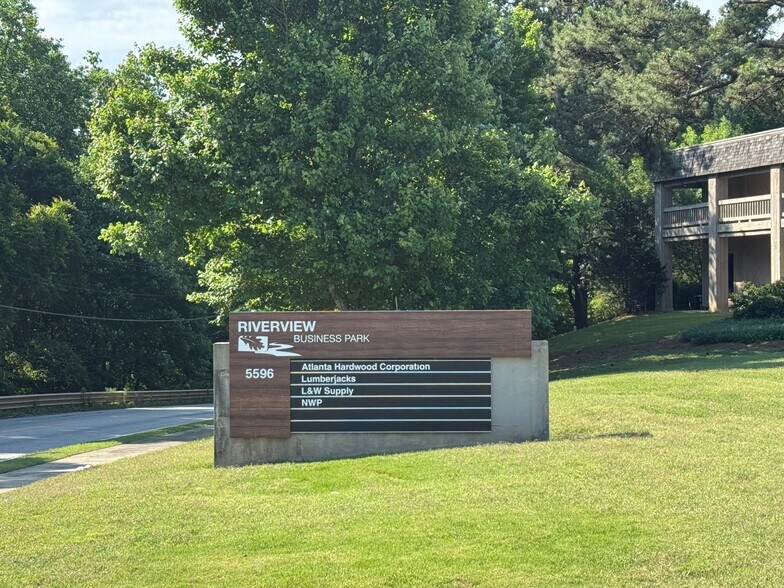 More Photos Of 5596 River View Rd SE, Mableton Office For Lease