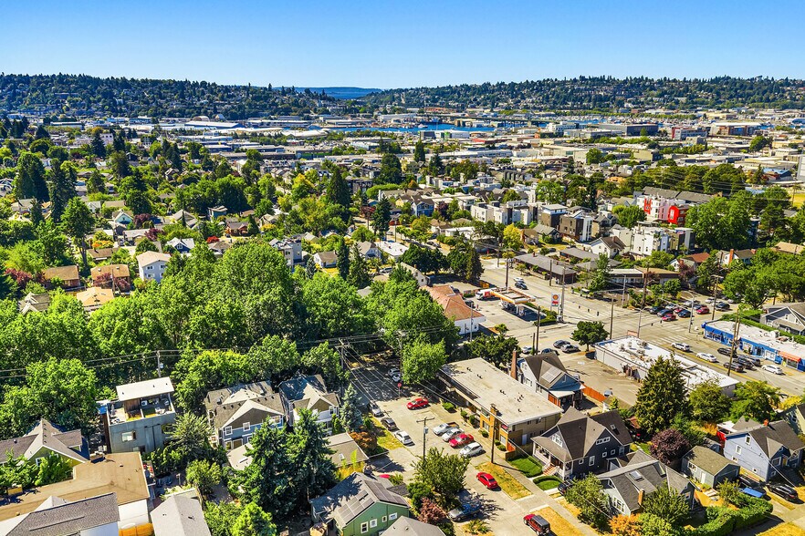 More Photos Of 5506 7th Ave NW, Seattle Apartments For Sale