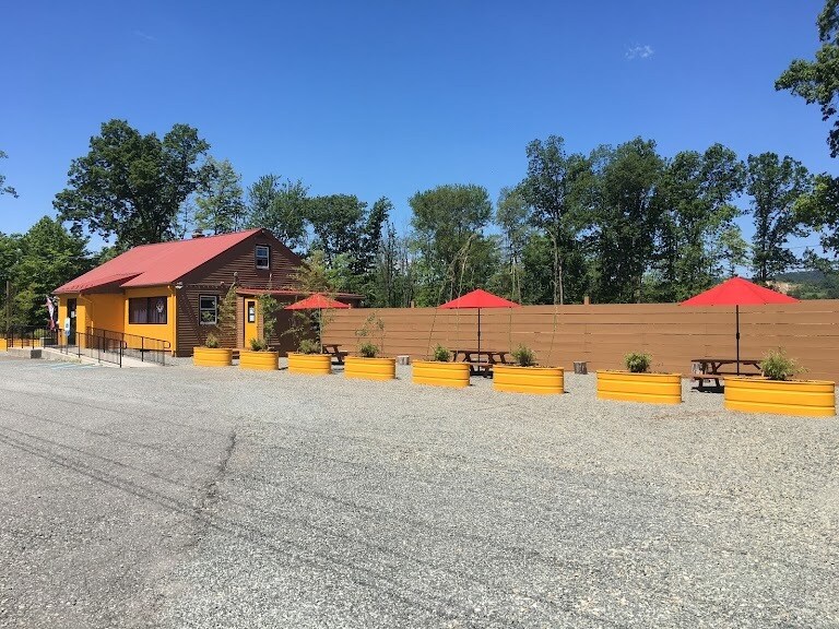 More Photos Of 1171 Route 100, Bechtelsville Restaurant For Sale