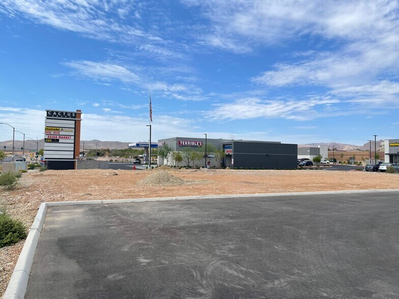 Primary Photo Of 10435 S Rainbow Blvd, Las Vegas Unknown For Lease