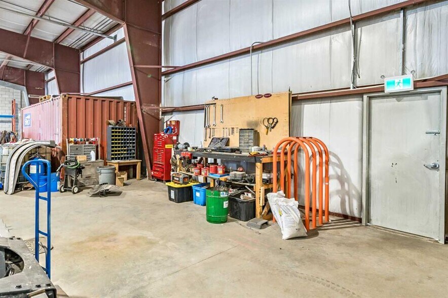 More Photos Of 96186 434 Ave E, Aldersyde Industrial For Sale