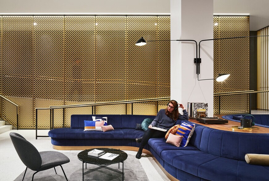 More Photos Of 621 SW 5th Ave, Portland Office For Lease