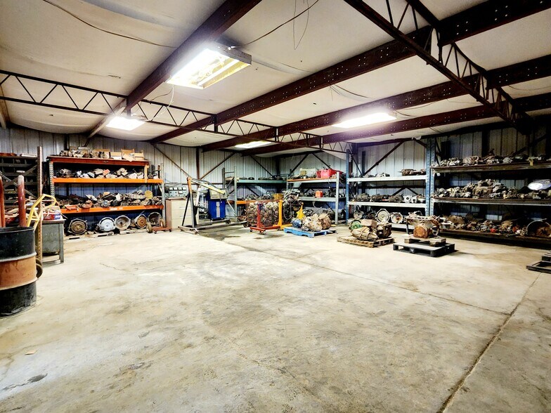 More Photos Of 1430 Thorpe, Dona Ana Manufacturing For Lease