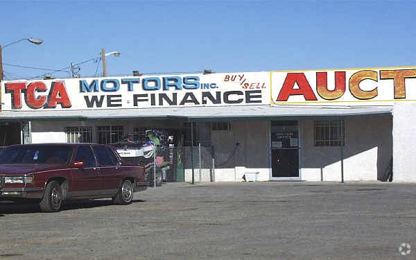 More Photos Of 4640 E Lake Mead Blvd, Las Vegas Auto Dealership For Sale