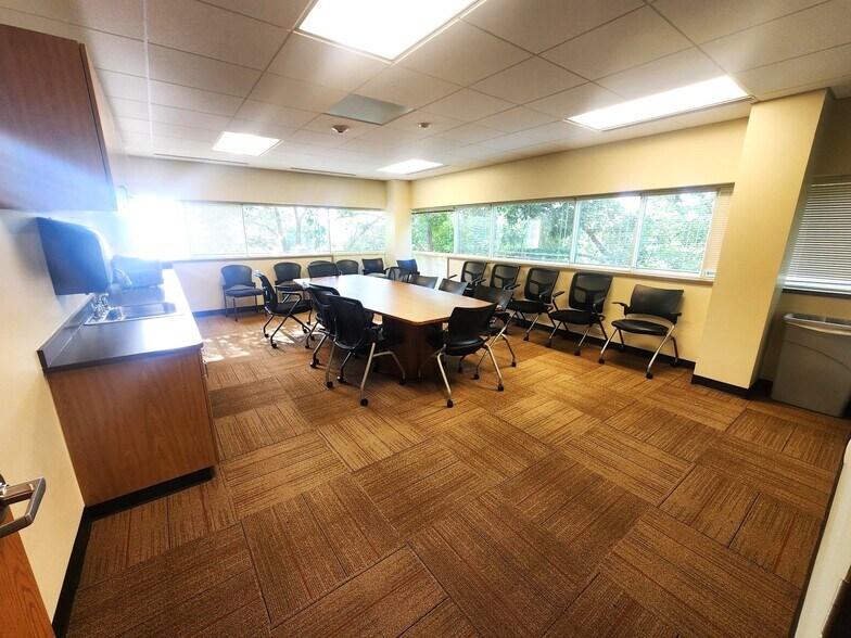 More Photos Of 3595 S Teller St, Lakewood Medical For Sale