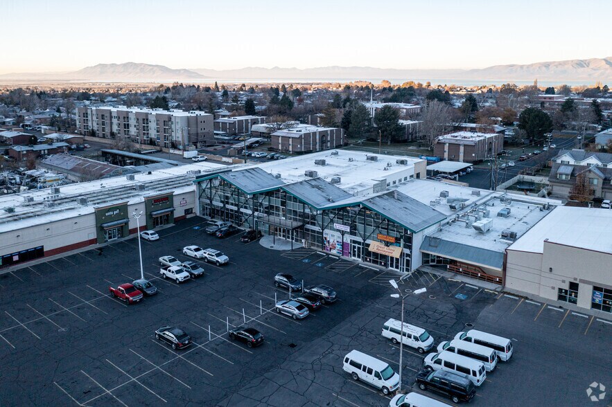 More Photos Of 1640-1658 S State St, Orem Freestanding For Sale