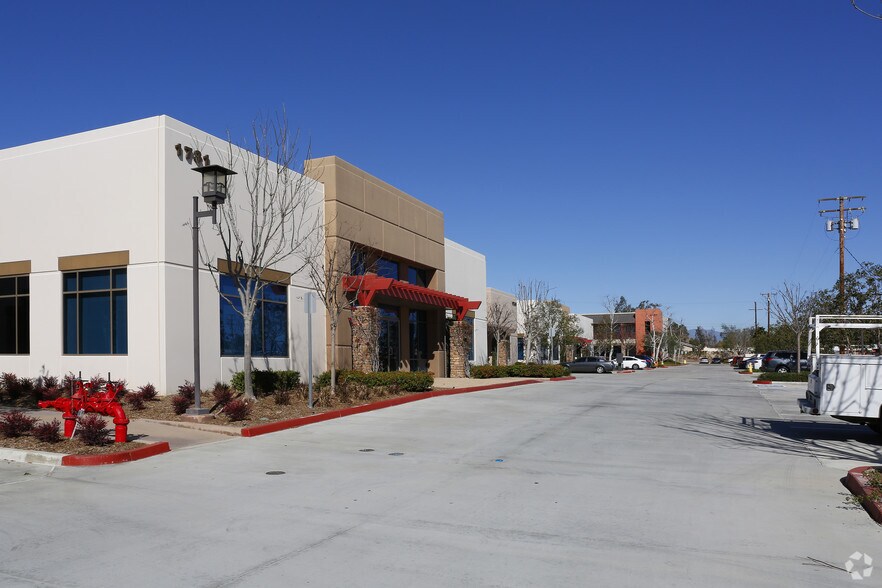 More Photos Of 1801 3rd St, Norco Unknown For Lease