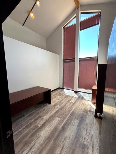 More Photos Of 6025 Erin Park Dr, Colorado Springs Office For Lease
