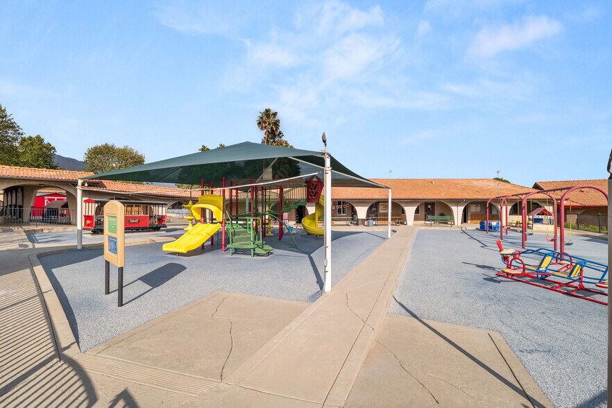 More Photos Of 9944 Highland Ave, Rancho Cucamonga Religious Facility For Lease