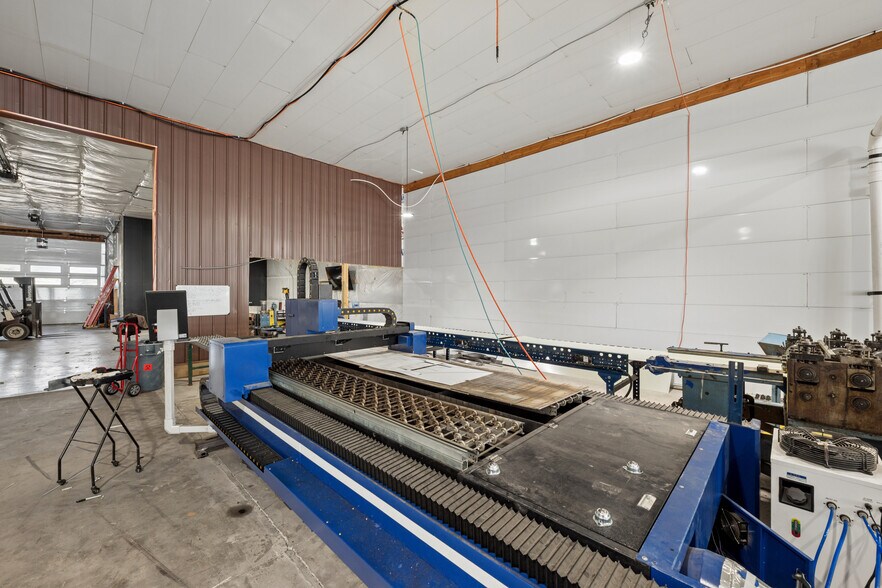 More Photos Of 60 Landfill Rd, Anaconda Industrial For Sale