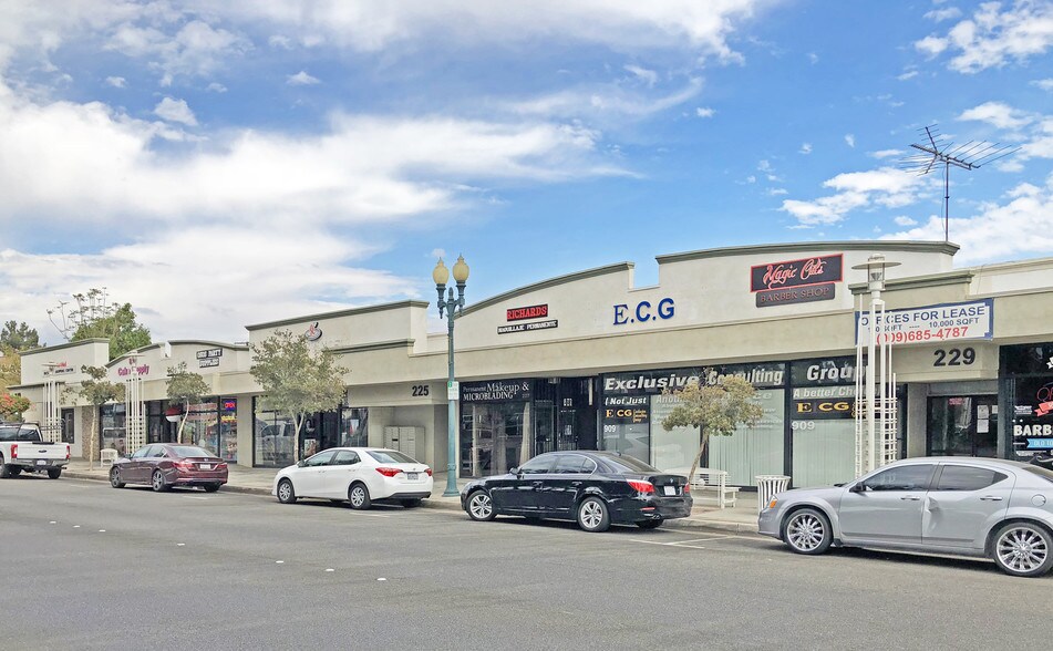 219231 S Riverside Ave, Rialto, CA 92376 Retail For Lease