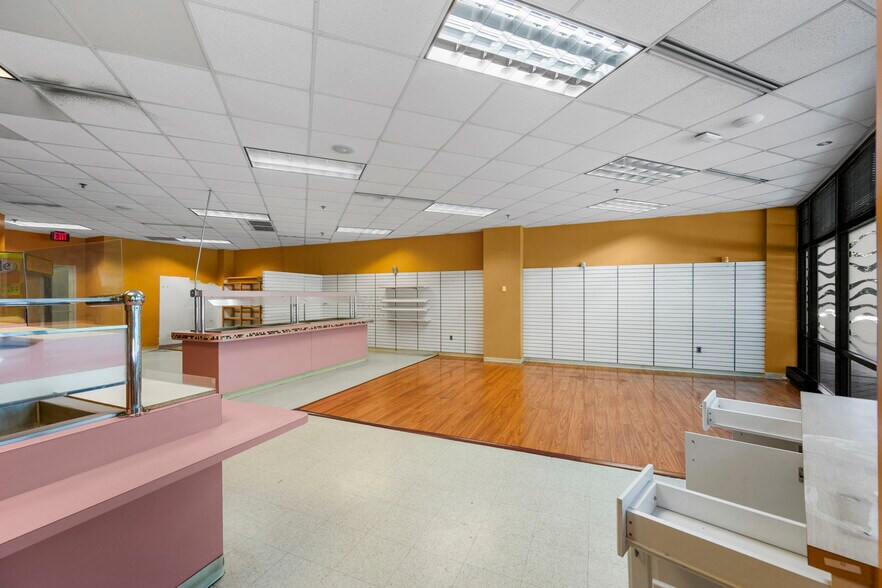 More Photos Of 3975 Fair Ridge Dr, Fairfax Office For Sale