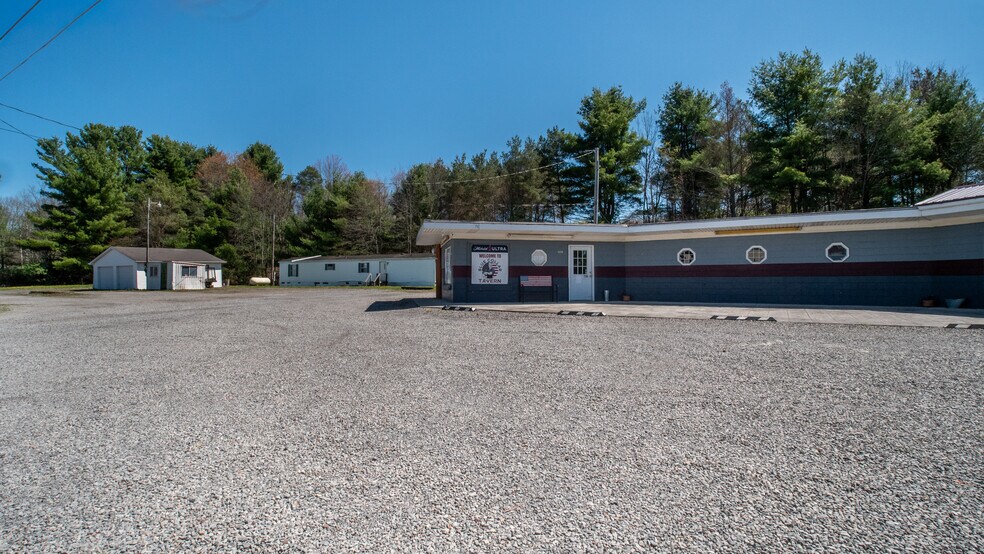 More Photos Of 2862 Route 38, Emlenton Bar For Sale