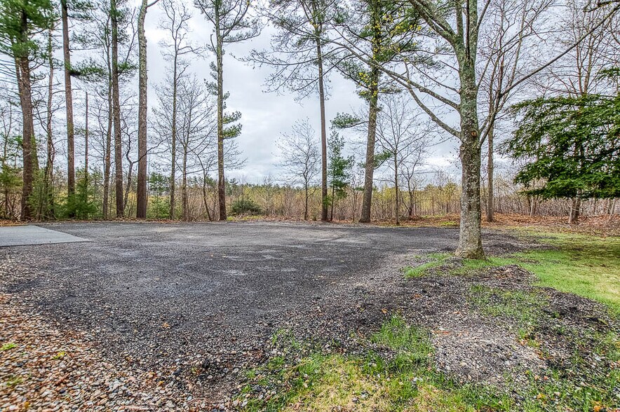 More Photos Of 709 Plain St, Marshfield Medical For Sale