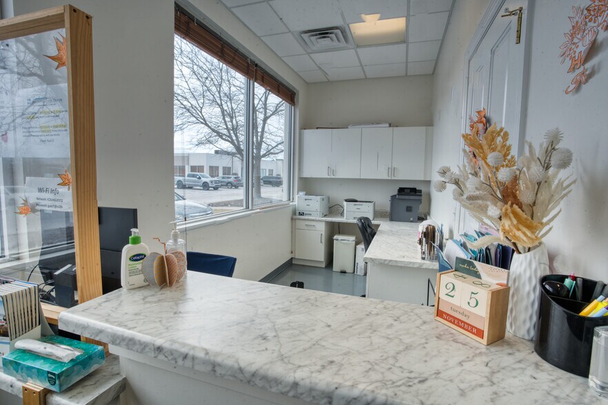 More Photos Of N Pepper Rd, Barrington Medical For Lease