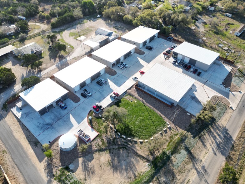 More Photos Of 775 County Road 270, Leander Warehouse For Lease