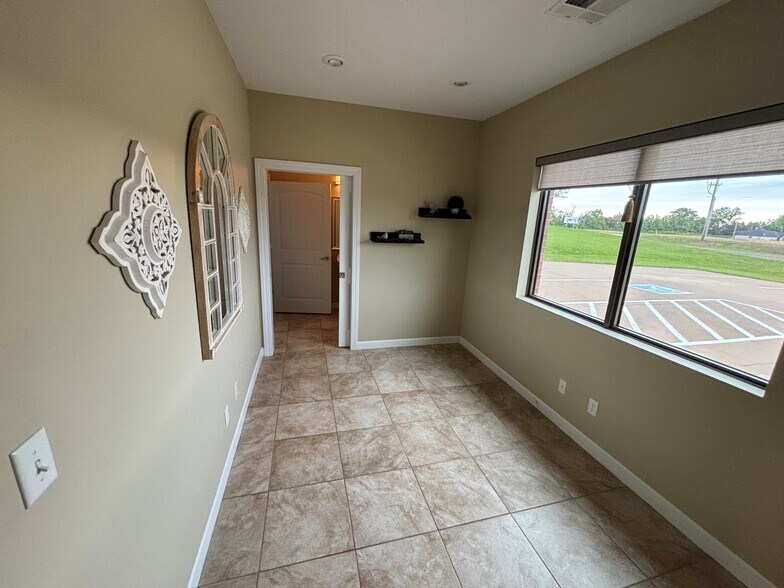 More Photos Of 5495 E Route Y, Ashland Office For Sale