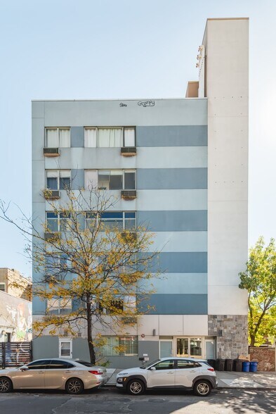 More Photos Of 518 Meeker Ave, Brooklyn Apartments For Sale