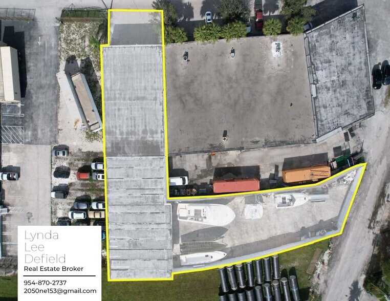 More Photos Of 2050 NE 153rd St, North Miami Beach Warehouse For Lease