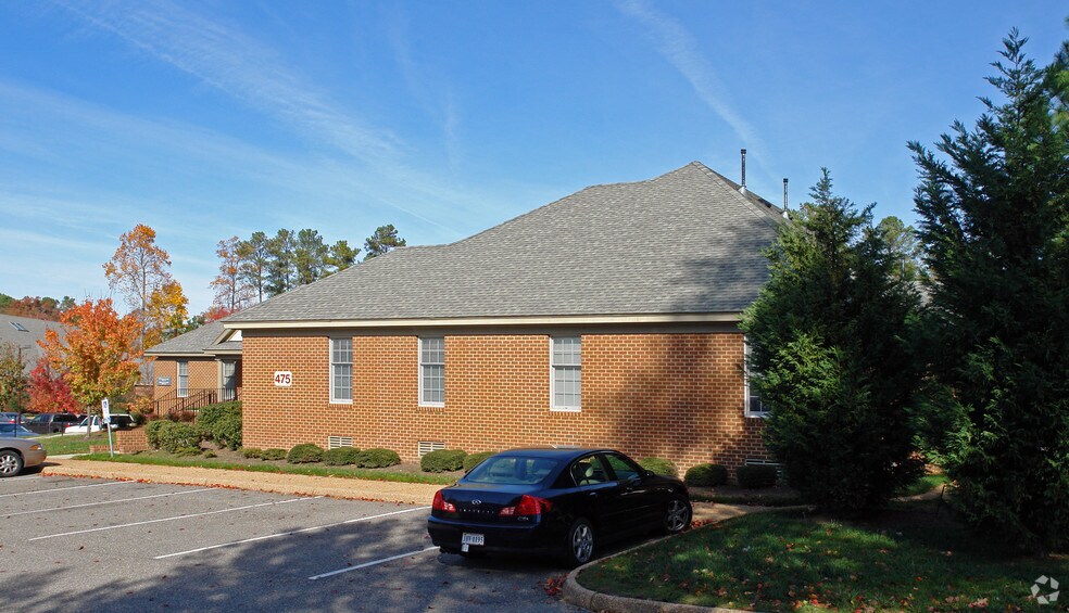 More Photos Of 475 McLaws Cir, Williamsburg Medical For Lease