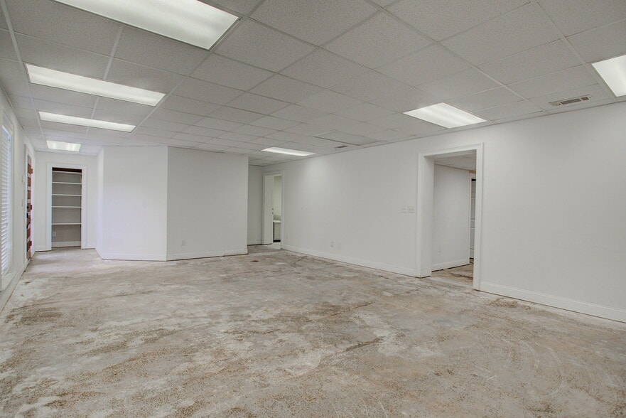 More Photos Of 3705 Old Lewis Speedway, Saint Augustine Warehouse For Sale